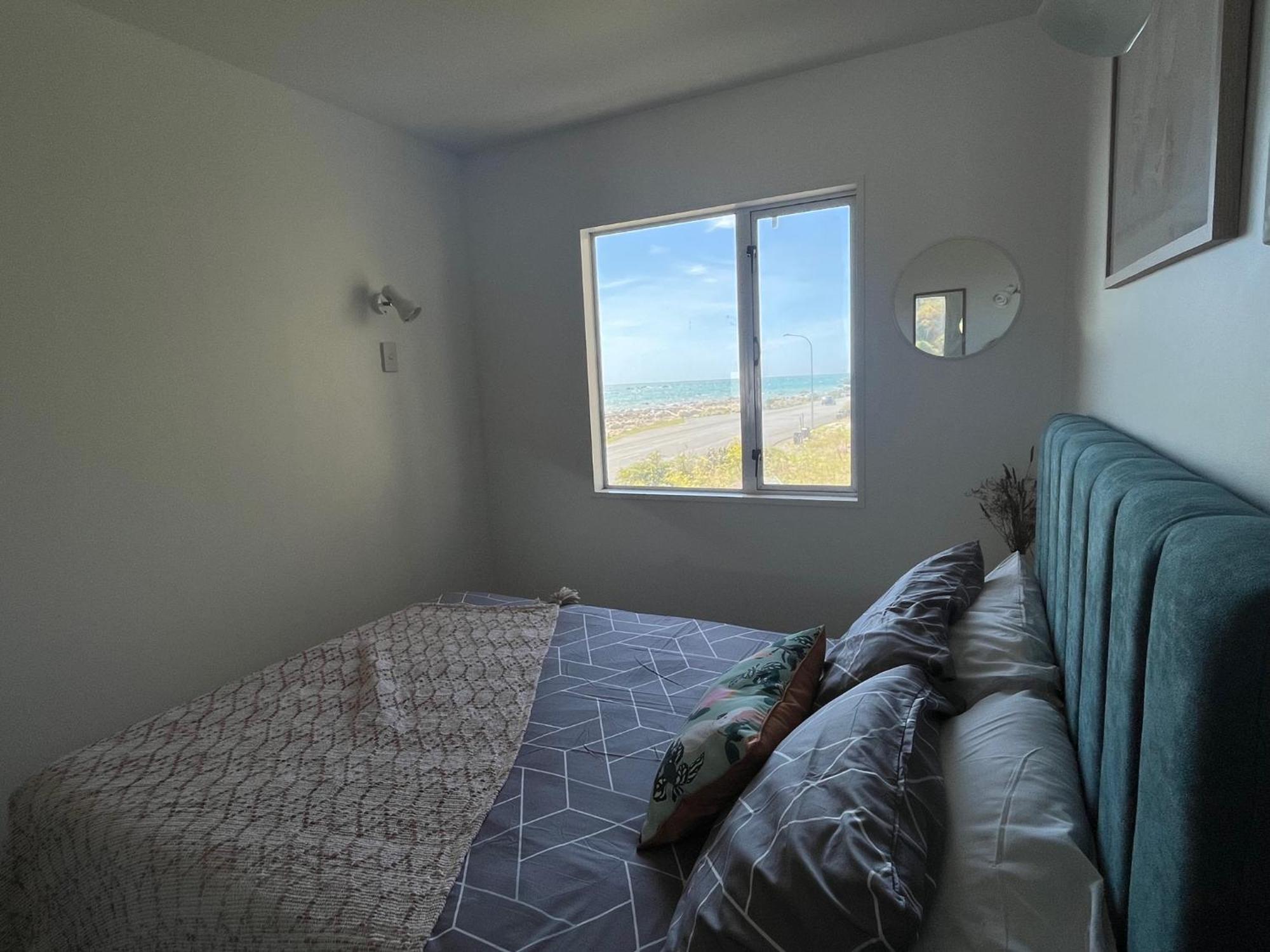Kaikoura Seaside Lodge ภายนอก รูปภาพ