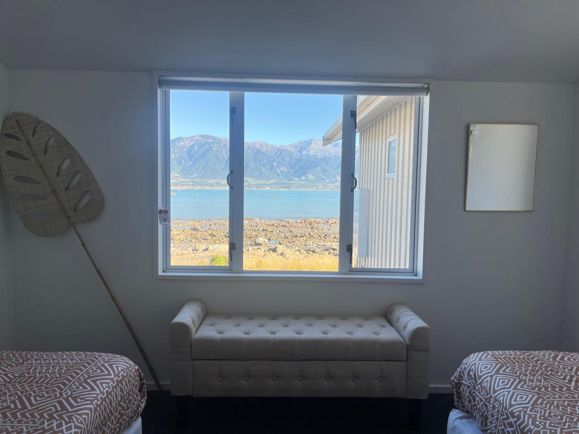 Kaikoura Seaside Lodge ภายนอก รูปภาพ