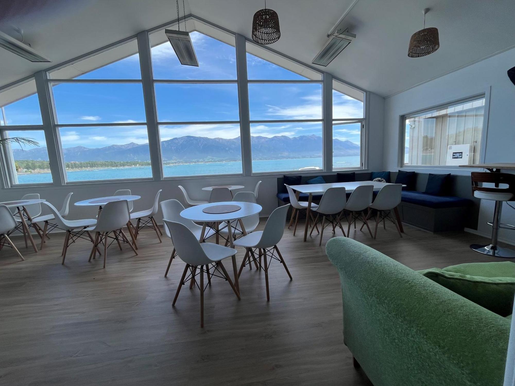 Kaikoura Seaside Lodge ภายนอก รูปภาพ