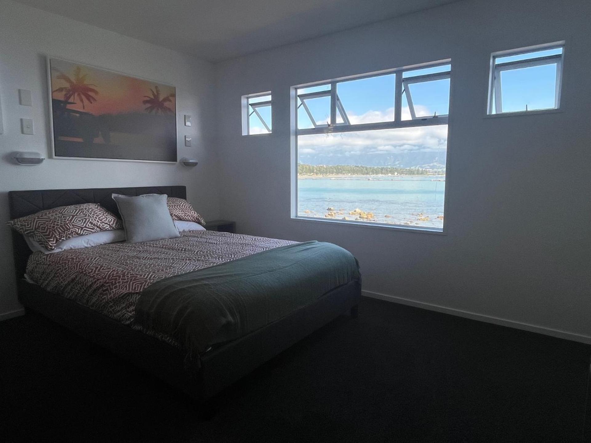 Kaikoura Seaside Lodge ภายนอก รูปภาพ