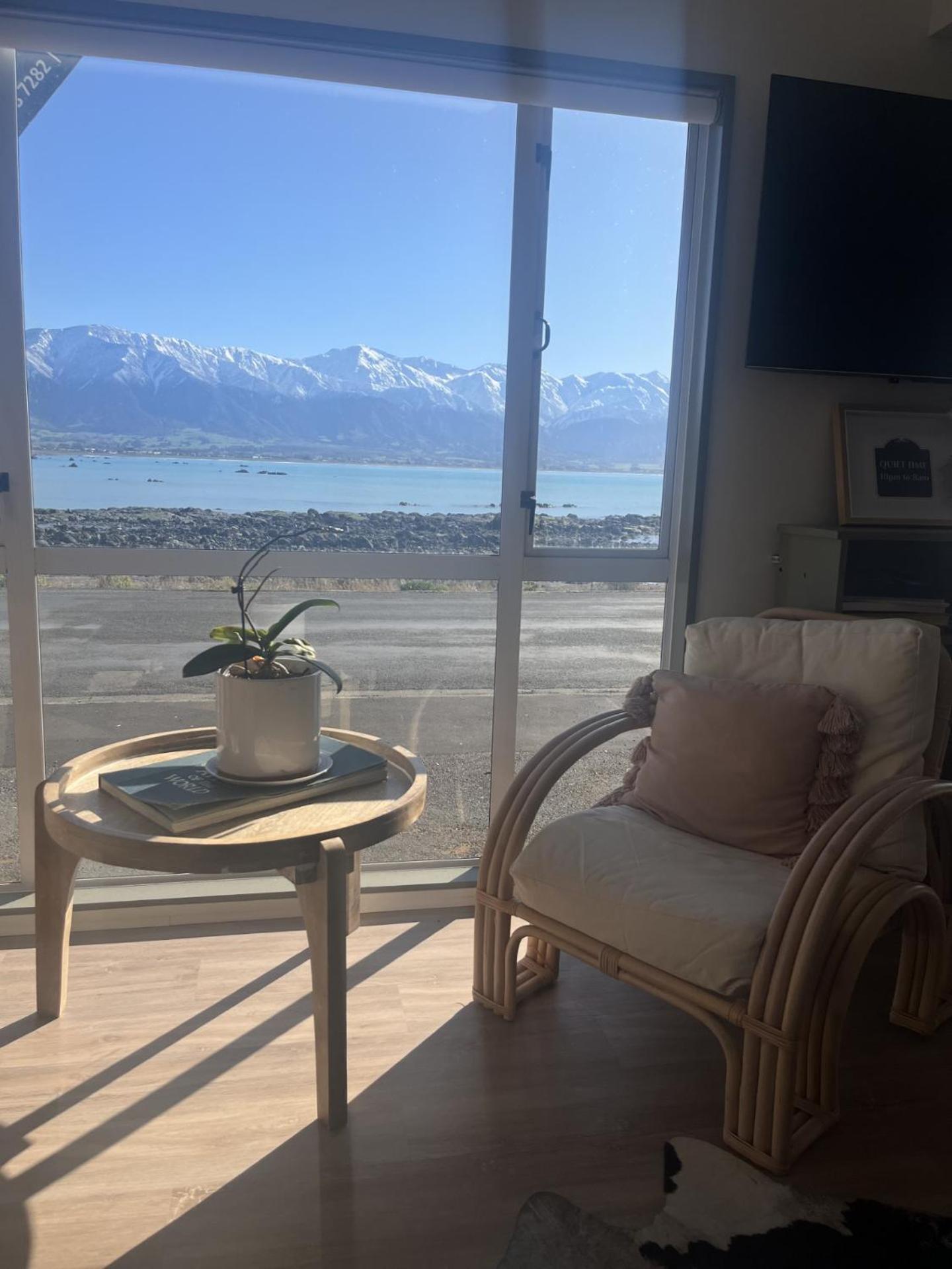 Kaikoura Seaside Lodge ภายนอก รูปภาพ
